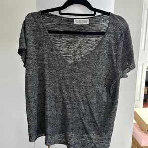 Project social grey tee size small v neck